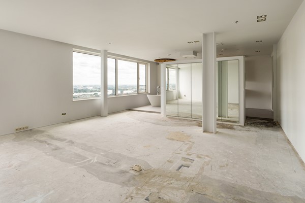 Medium property photo - Landverhuizersplein 151, 3072 MH Rotterdam
