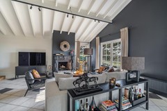 Onder bod: Lange Eendragtsweg 2, 3284 KL Zuid-Beijerland