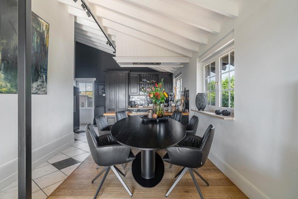 Medium property photo - Lange Eendragtsweg 2, 3284 KL Zuid-Beijerland