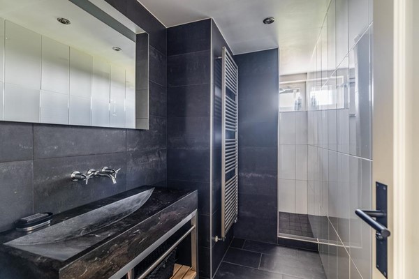 Medium property photo - Lange Eendragtsweg 2, 3284 KL Zuid-Beijerland