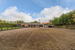 Onder bod: Lange Eendragtsweg 2, 3284 KL Zuid-Beijerland