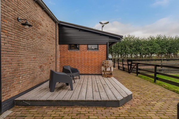 Medium property photo - Lange Eendragtsweg 2, 3284 KL Zuid-Beijerland