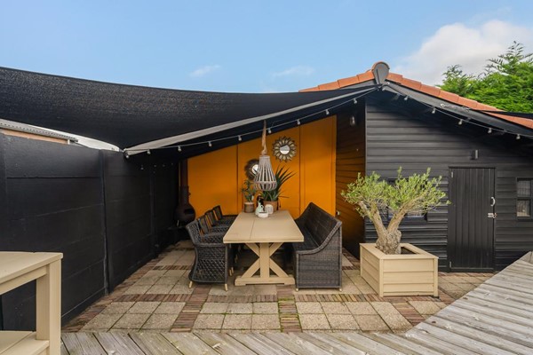 Medium property photo - Lange Eendragtsweg 2, 3284 KL Zuid-Beijerland