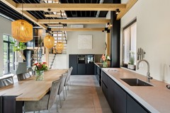Onder bod: Nassauhavenpad 8, 3071 JZ Rotterdam