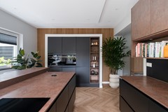 Onder bod: Molendijk 63, 3161 KL Rhoon