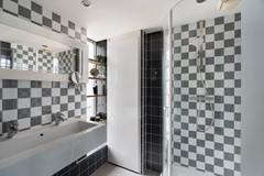 Onder bod: Zalmwater 45, 2993 DX Barendrecht