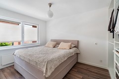 Onder bod: Zuidzijdsedijk 146, 3194 ND Hoogvliet Rotterdam