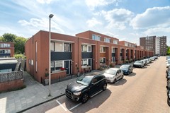 Onder bod: Zuidzijdsedijk 146, 3194 ND Hoogvliet Rotterdam
