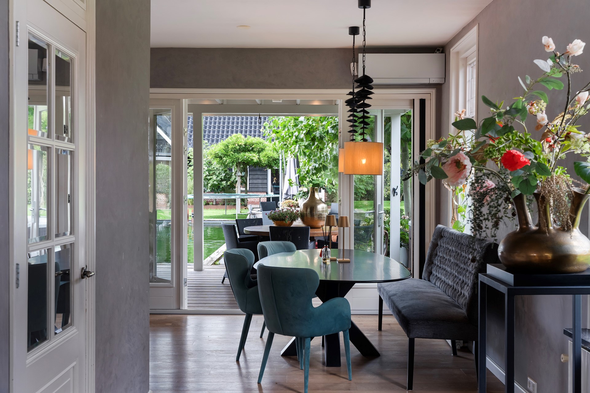 Vrijstaande woning te koop: Smitshoekseweg 203, Rotterdam