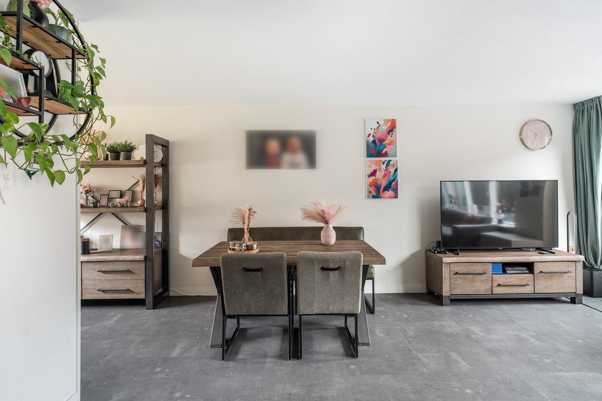 Tussenwoning te koop: Muizenburg 12, Barendrecht