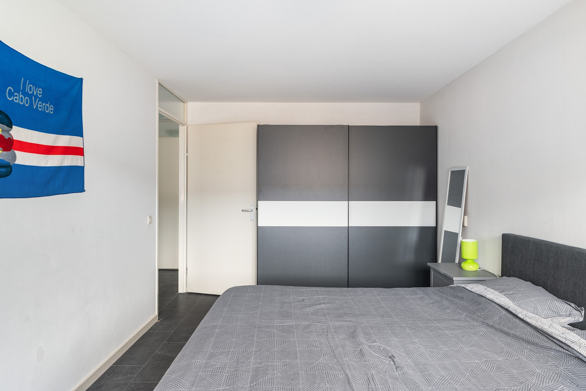 Tussenwoning te koop: Muizenburg 12, Barendrecht