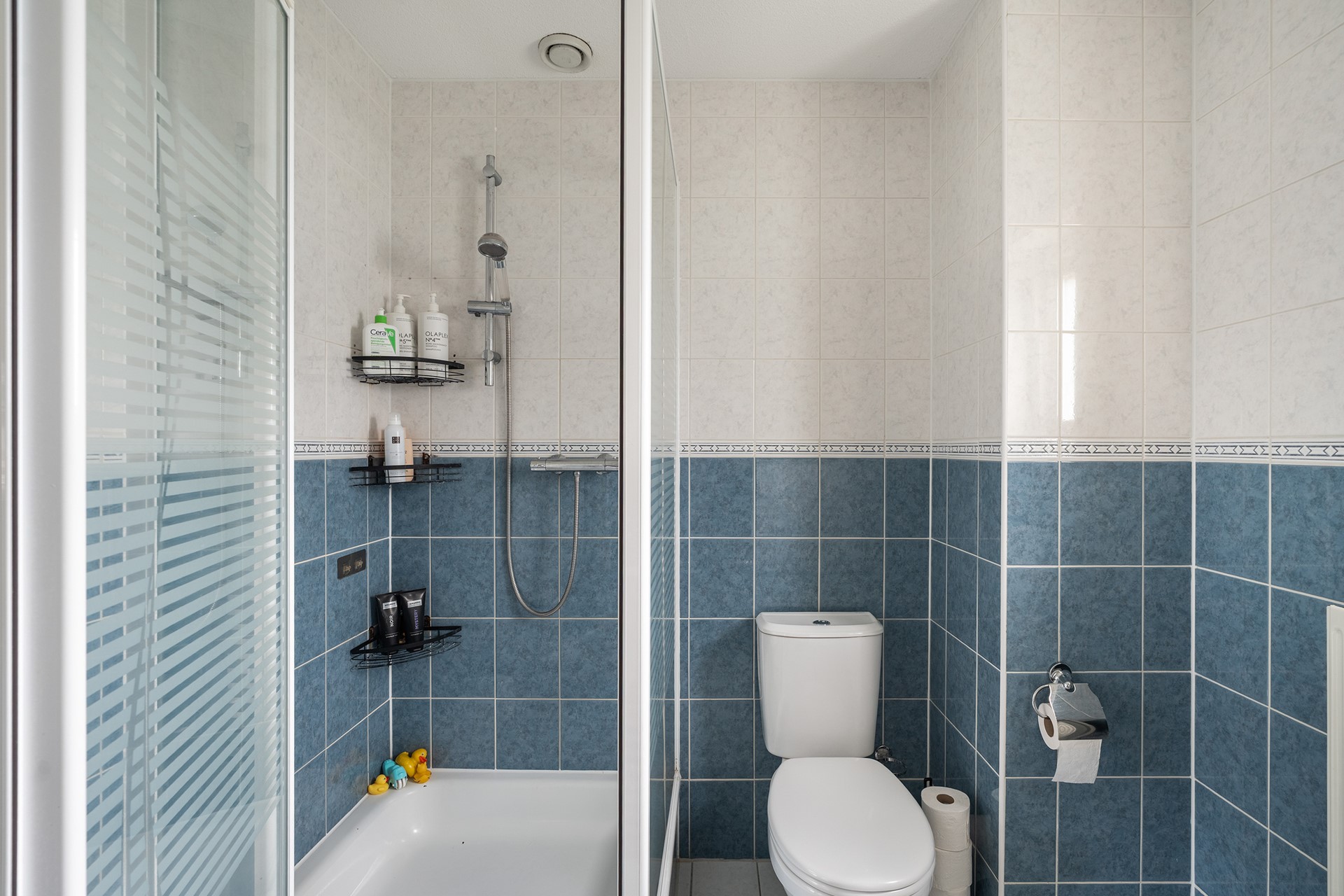 Tussenwoning te koop: Muizenburg 12, Barendrecht