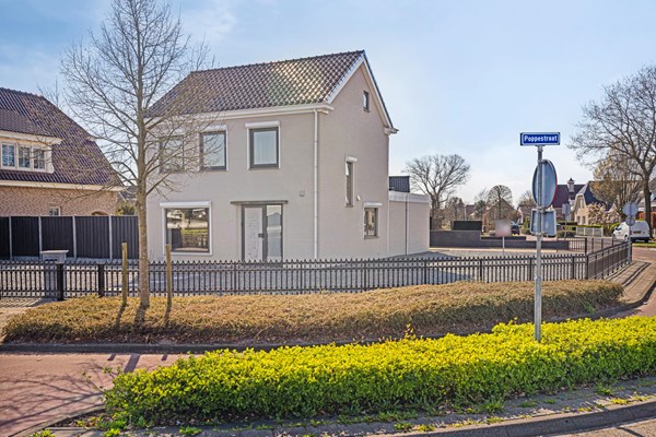 Medium property photo - Poppestraat 133, 4711 EZ St. Willebrord