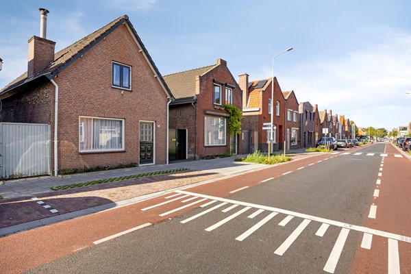 Medium property photo - Burgerhoutsestraat 150, 4702 BH Roosendaal