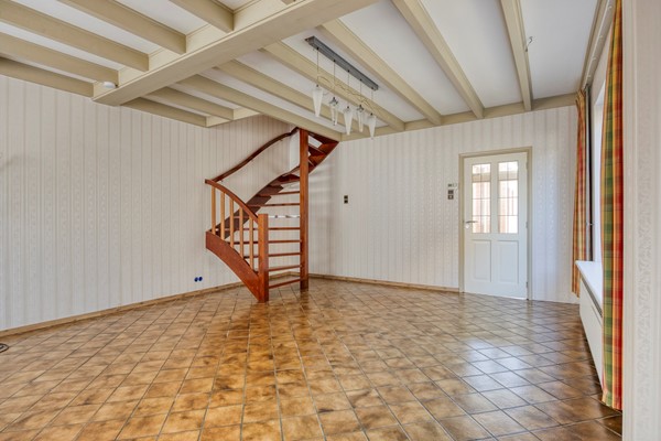 Medium property photo - Burgerhoutsestraat 150, 4702 BH Roosendaal