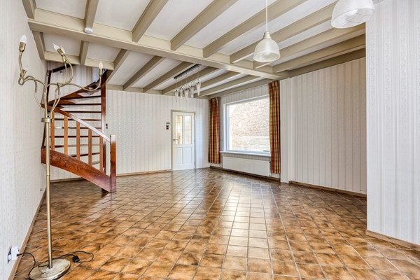 Medium property photo - Burgerhoutsestraat 150, 4702 BH Roosendaal