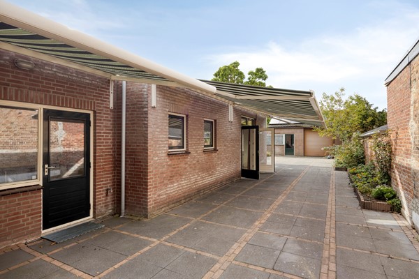 Medium property photo - Burgerhoutsestraat 150, 4702 BH Roosendaal