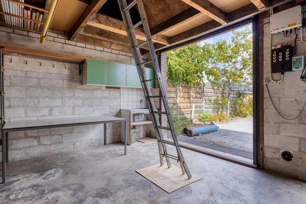 Medium property photo - Burgerhoutsestraat 150, 4702 BH Roosendaal