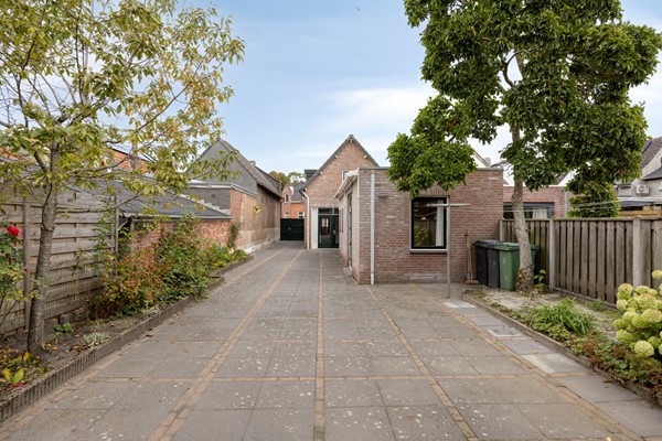 Medium property photo - Burgerhoutsestraat 150, 4702 BH Roosendaal