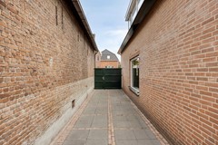 Burgerhoutsestraat1504702bhRoosendaalNL-44.jpg