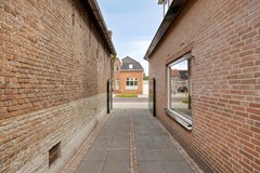 Burgerhoutsestraat1504702bhRoosendaalNL-45.jpg