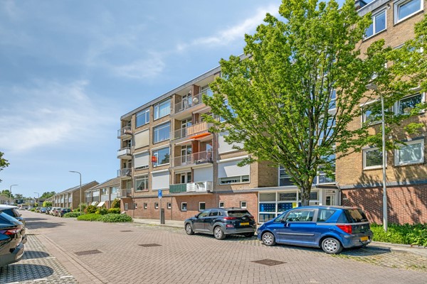 PastoorvanAkenstraat1044703bdRoosendaalNL-01.jpg