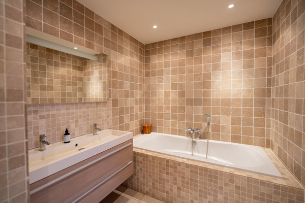 Medium property photo - Harstenhoekweg, 2587 SH Den Haag