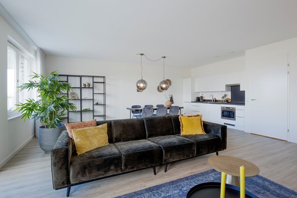 Medium property photo - Mary van der Sluisstraat 274, 1095 ME Amsterdam
