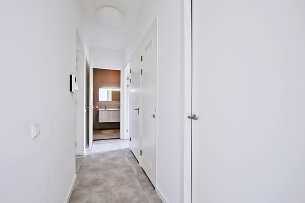 Medium property photo - Zuidelijke Wandelweg 75, 1079 RK Amsterdam