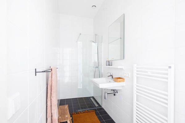 Medium property photo - Hellingstraat 64, 1033 WW Amsterdam