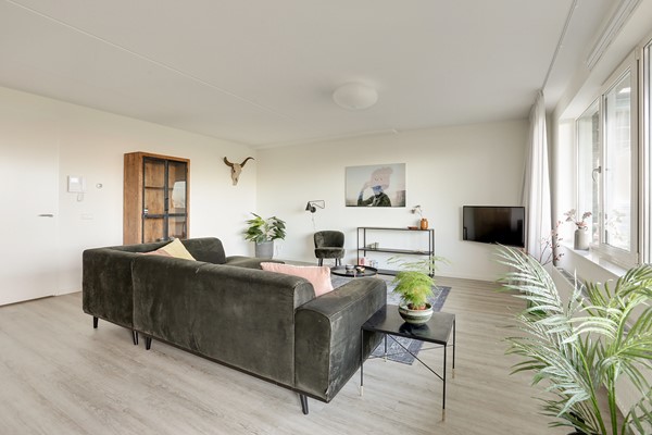 For rent: Mary van der Sluisstraat 332, 1095ME Amsterdam