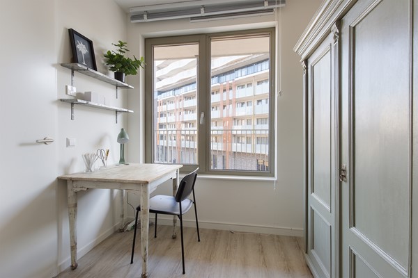 Medium property photo - Mary van der Sluisstraat 272, 1095 ME Amsterdam