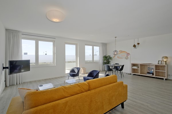 Medium property photo - Mary van der Sluisstraat 252, 1095 ME Amsterdam