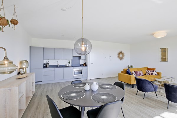 Medium property photo - Mary van der Sluisstraat 252, 1095 ME Amsterdam