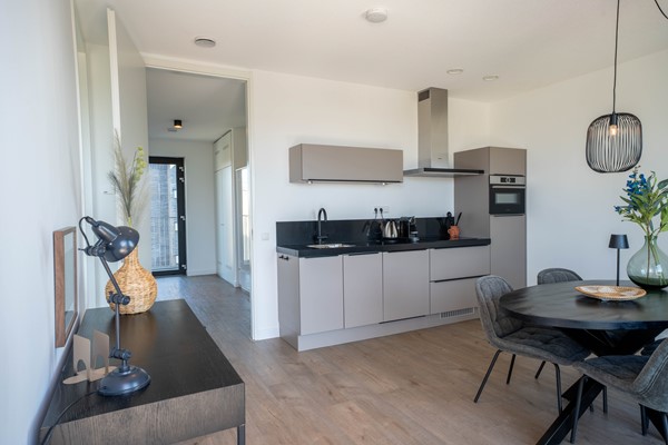 Medium property photo - Mies Van Der Rohestraat 289, 2132 HX Hoofddorp