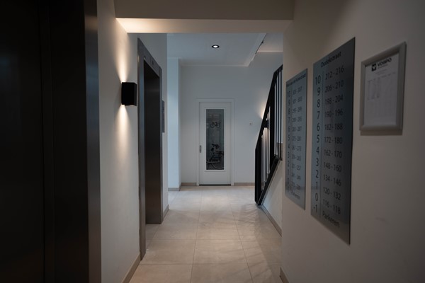 Medium property photo - Mies Van Der Rohestraat 289, 2132 HX Hoofddorp