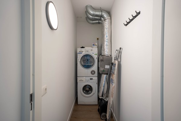 Medium property photo - Mies Van Der Rohestraat 289, 2132 HX Hoofddorp