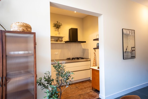 Medium property photo - Lodewijk Tripstraat 9h, 1052 ER Amsterdam