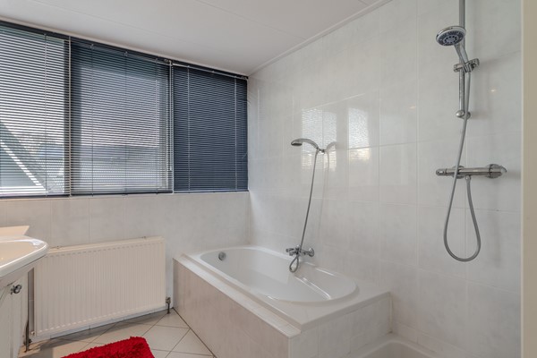 Medium property photo - Waterlelie 10, 9679 MD Scheemda