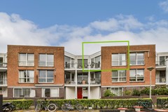 Te koop: Heerlijk licht, royaal en instapklaar appartement in een kleinchalig appartementen complex in Amsterdam Nieuw Sloten.