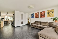 New for sale: Oudenaardeplantsoen 11, 1066 TH Amsterdam