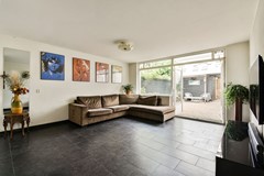 New for sale: Oudenaardeplantsoen 11, 1066 TH Amsterdam