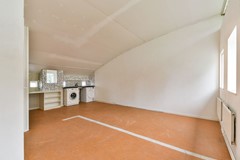 New for sale: Oudenaardeplantsoen 11, 1066 TH Amsterdam