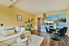 Te koop: Starters-appartement met uitzicht op de Sloterplas – ideaal wonen in Amsterdam!