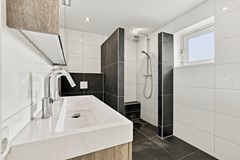 New for sale: Willebroekstraat 40, 1066 WE Amsterdam