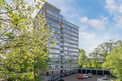 For sale: Well-maintained 2 bedroom flat on the 11th floor with energylabel B