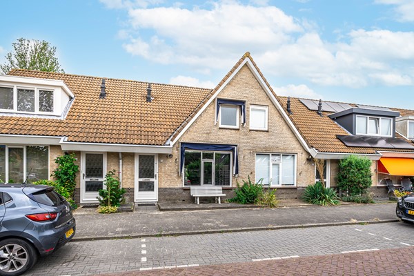 Spacious House with energy label A in Middenhoven, Amstelveen