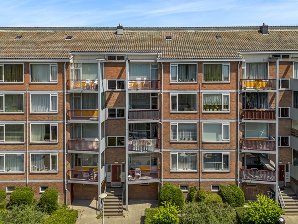 3-bedroom apartment in prime location in West with Energy Label A+