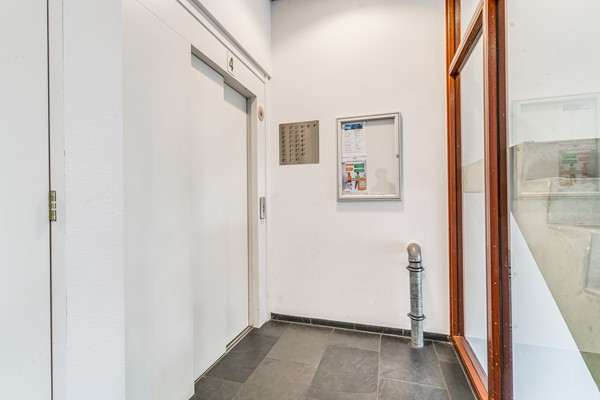 Medium property photo - Van Leijenberghlaan 2K, 1082 GM Amsterdam
