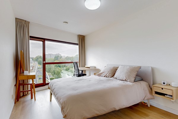 Medium property photo - Van Leijenberghlaan 2K, 1082 GM Amsterdam